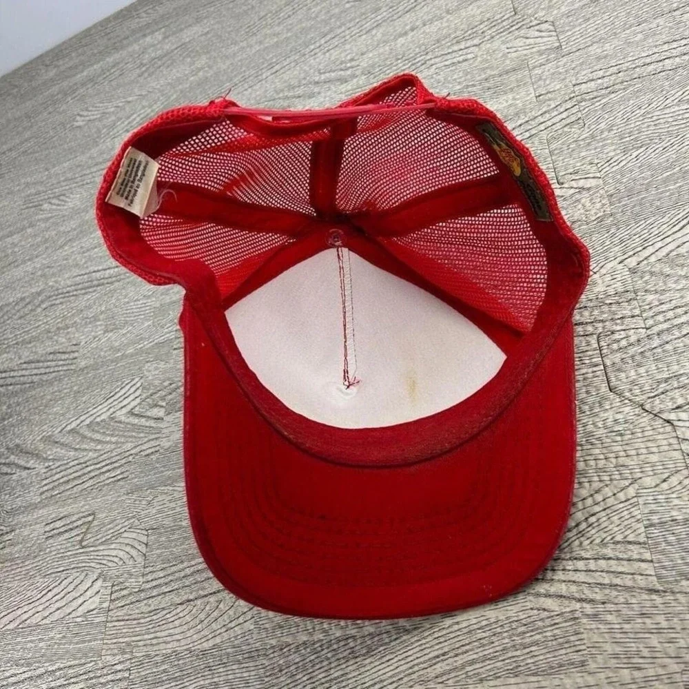 Vintage Bass Pro Shops Trucker Hat Cap Mens Red Fishing Fish Hunt Hunting
